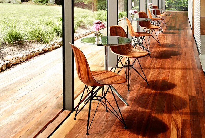 Prjkt Dump_6_Herman Miller Co_Eames Side Chair_3.jpeg