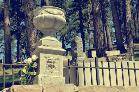 calamitygrave.jpg