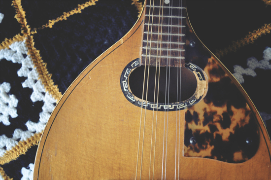mandolin2.jpg