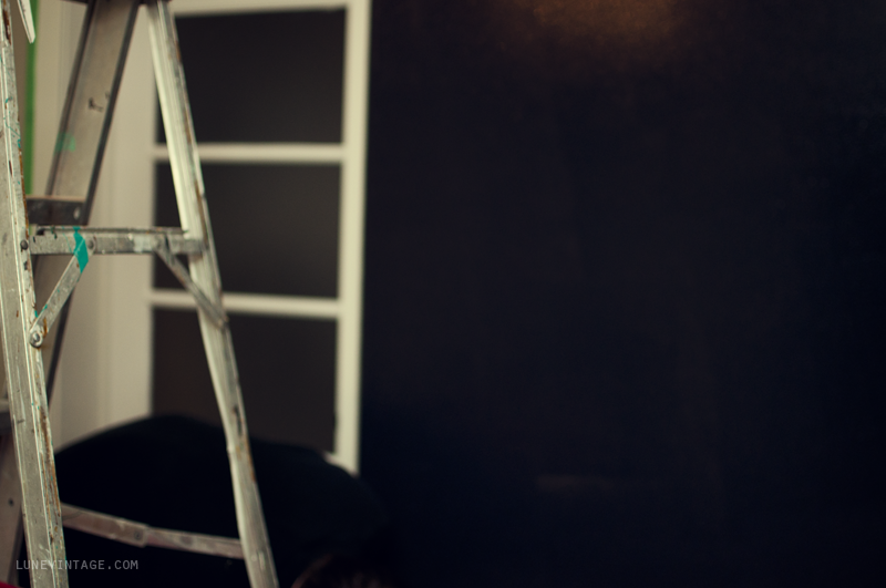 painting+the+wall+black.png