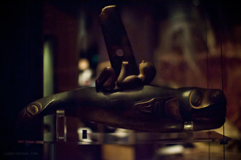 inuit+artifact+manitoba+museum+lune+vintage.png