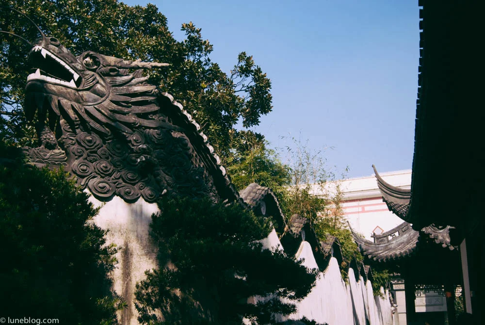 Dragon decorated wall around the 400 year old Yu Garden in Shanghai.