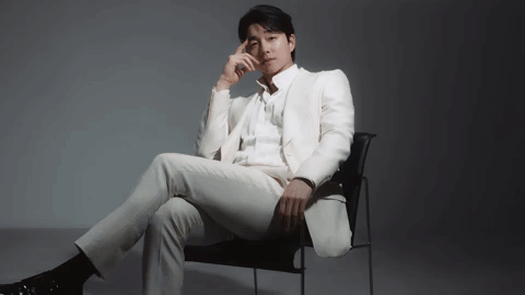 TOM FORD White Suede featuring Gong Yoo