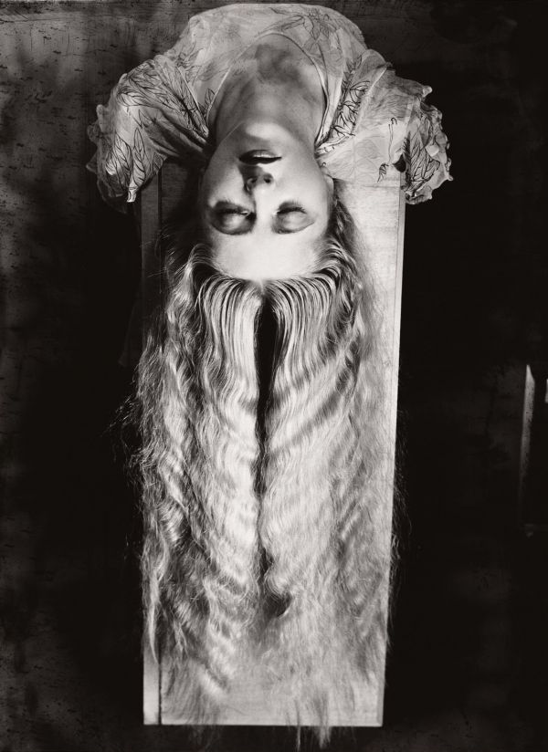 Man Ray, Femme aux longs cheveux , 1929