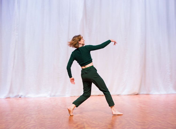 Caroline Meaden in 'Sneaky Bastardl,' one of three solos within Blowin' Up (Image credit: Mischa Baka)