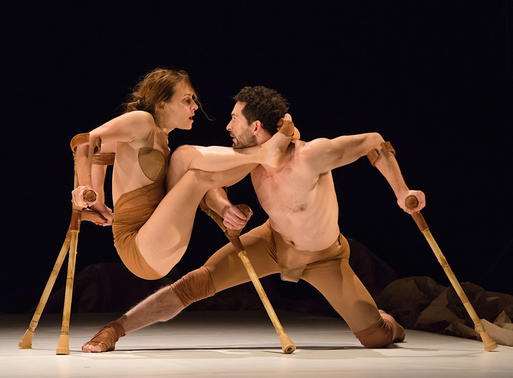 Les 7 Doigts in Anne & Samuel (Image credit: Alexandre Galliez)