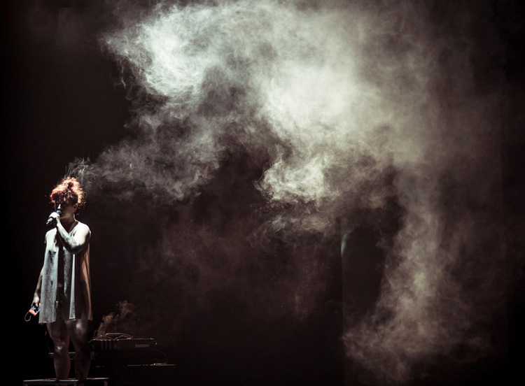 Sarah Ronnie Bruce performing in Chunky Move's Anti-Gravity (image credit: Pippa Samaya)