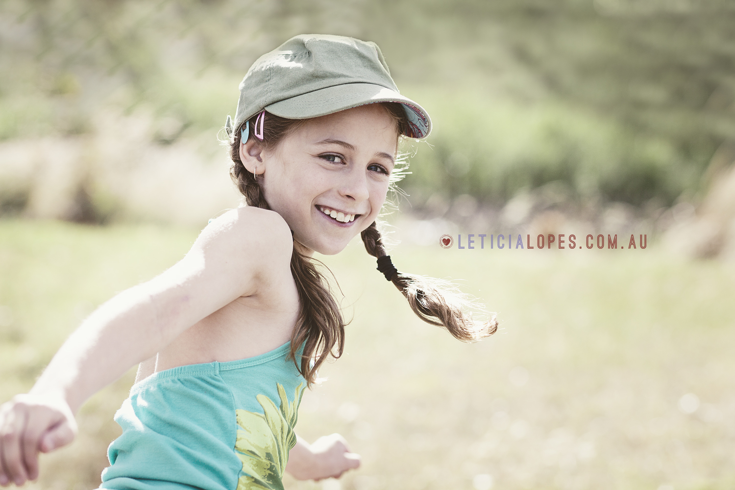 melbourne-kids-photographer-girl-happy.jpg