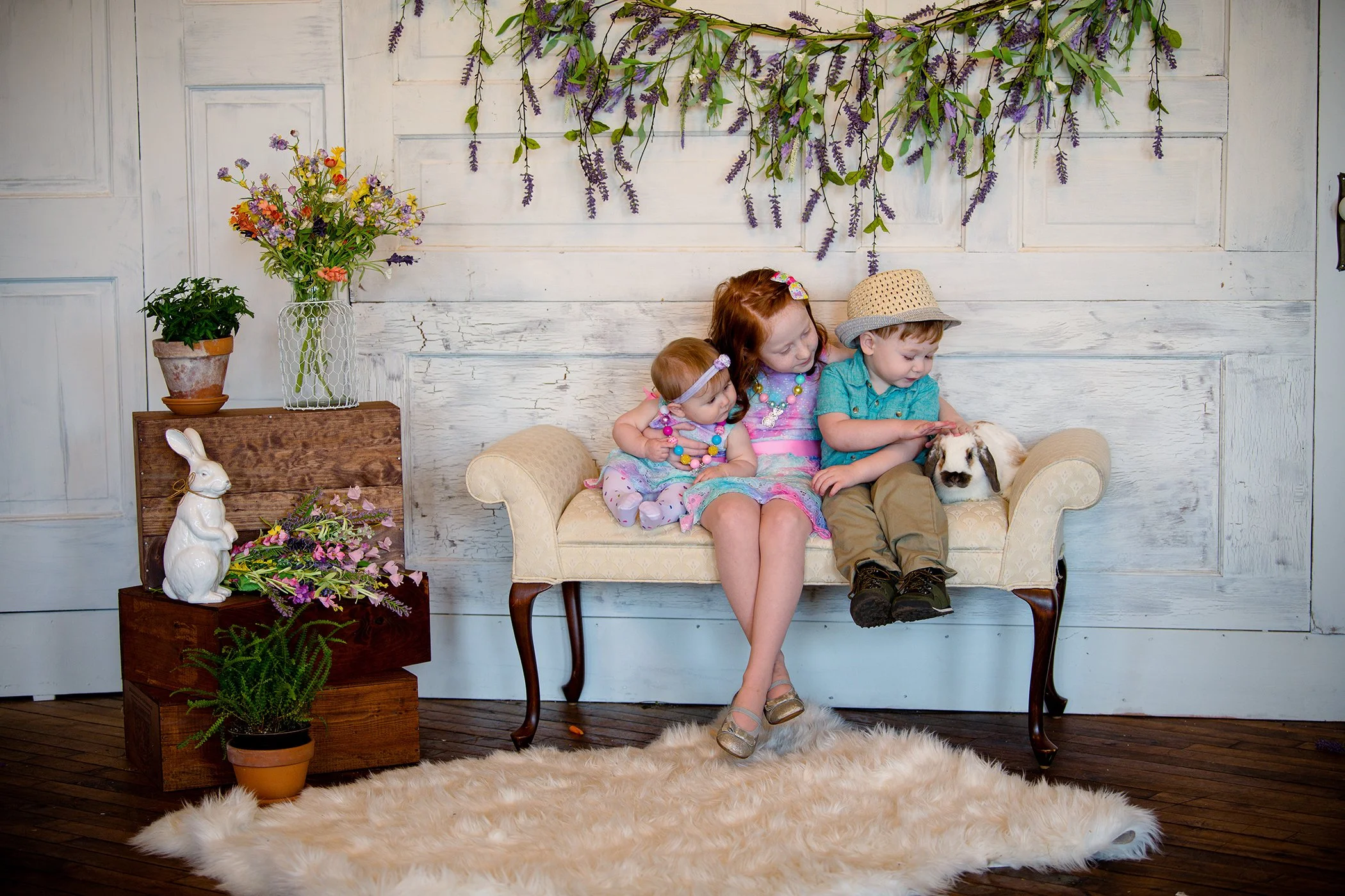 HolmesEasterMini-0456 copysmall.jpg