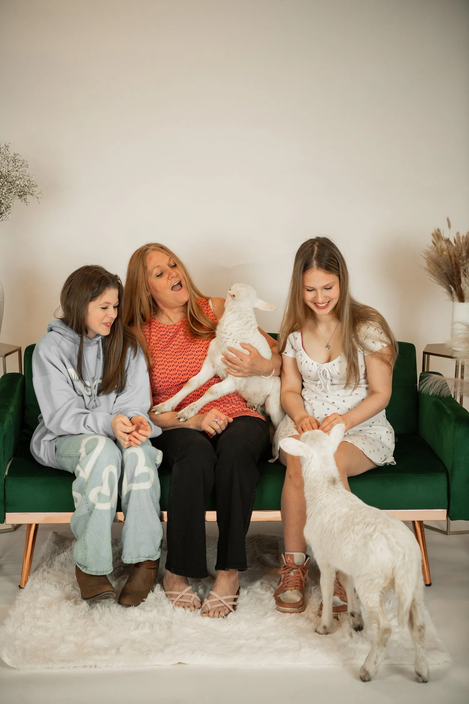 EasterMini2025-Peck-7336 copysmall.jpg