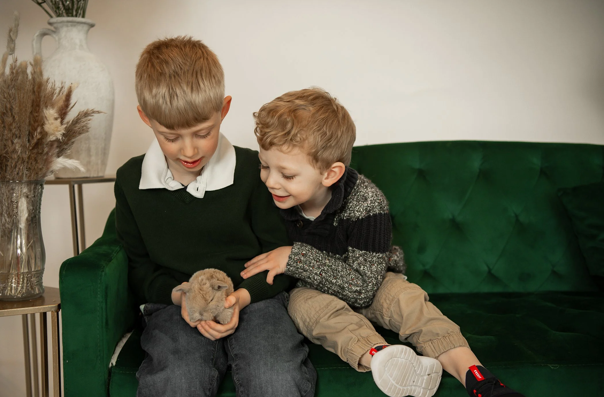 EasterMini2025-Wesley+Wyatt-8180 copysmall.jpg