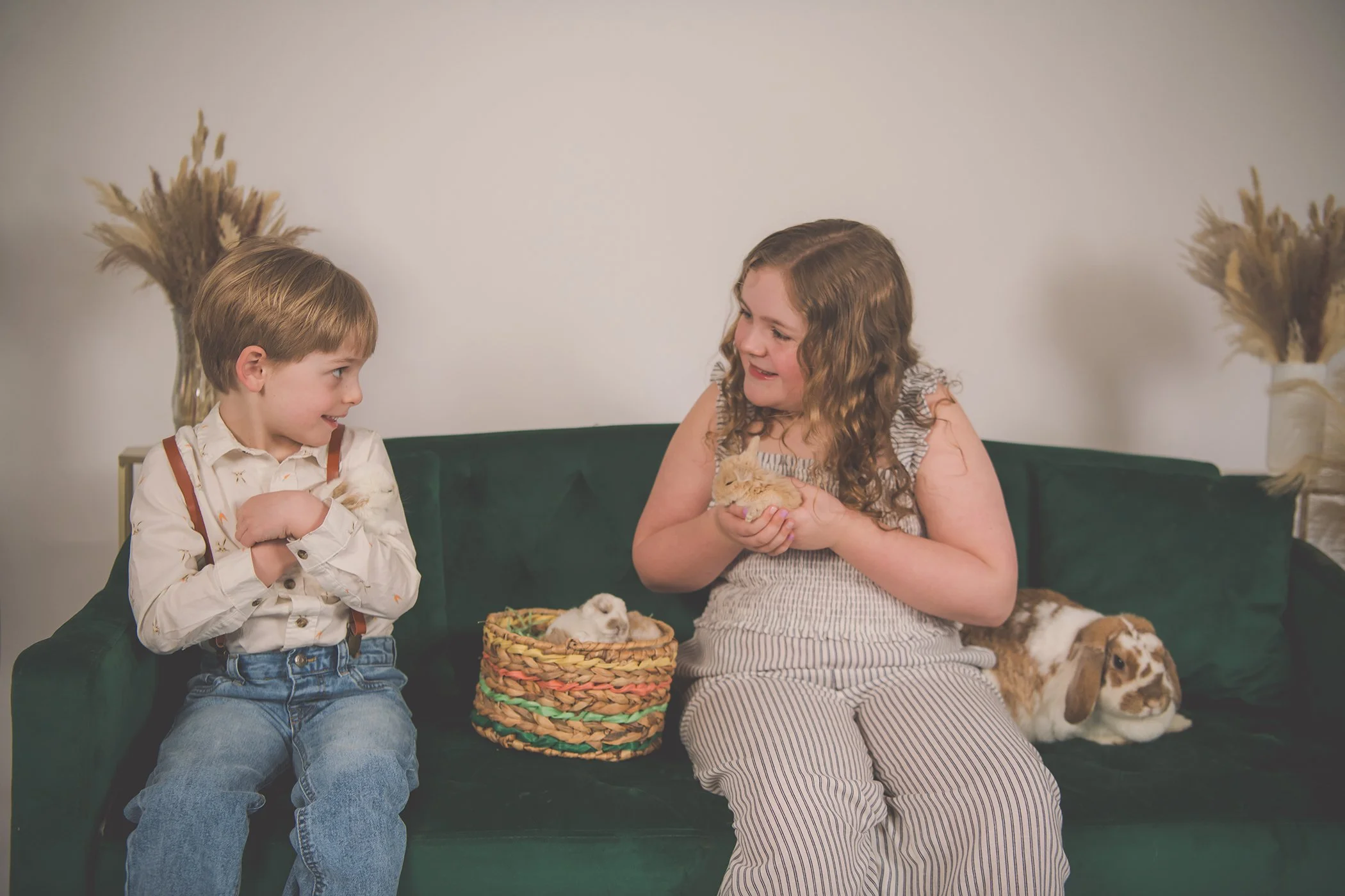 EasterMini2025-Addy+Zach-6931-2 copysmall.jpg