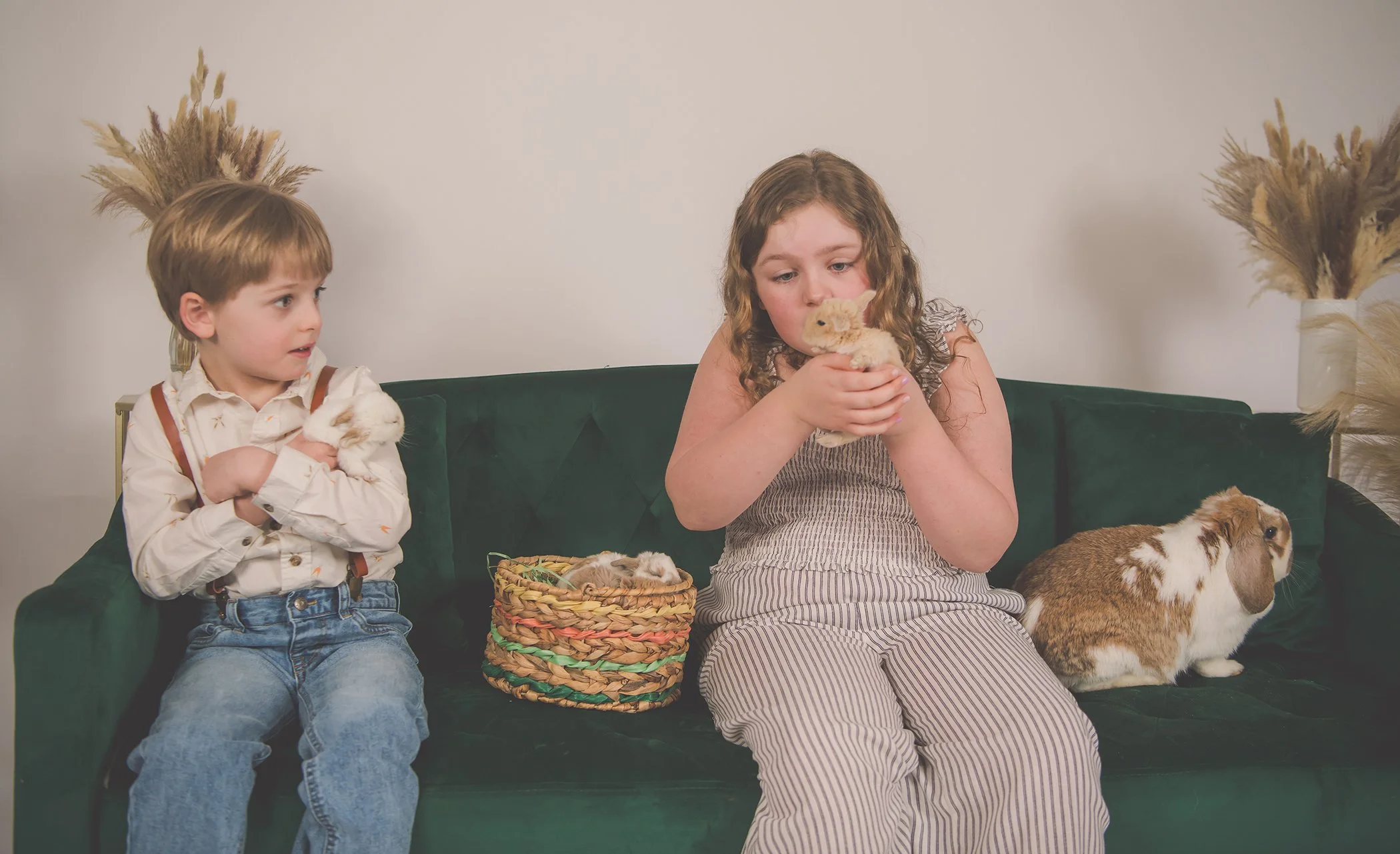 EasterMini2025-Addy+Zach-6946-2 copysmall.jpg