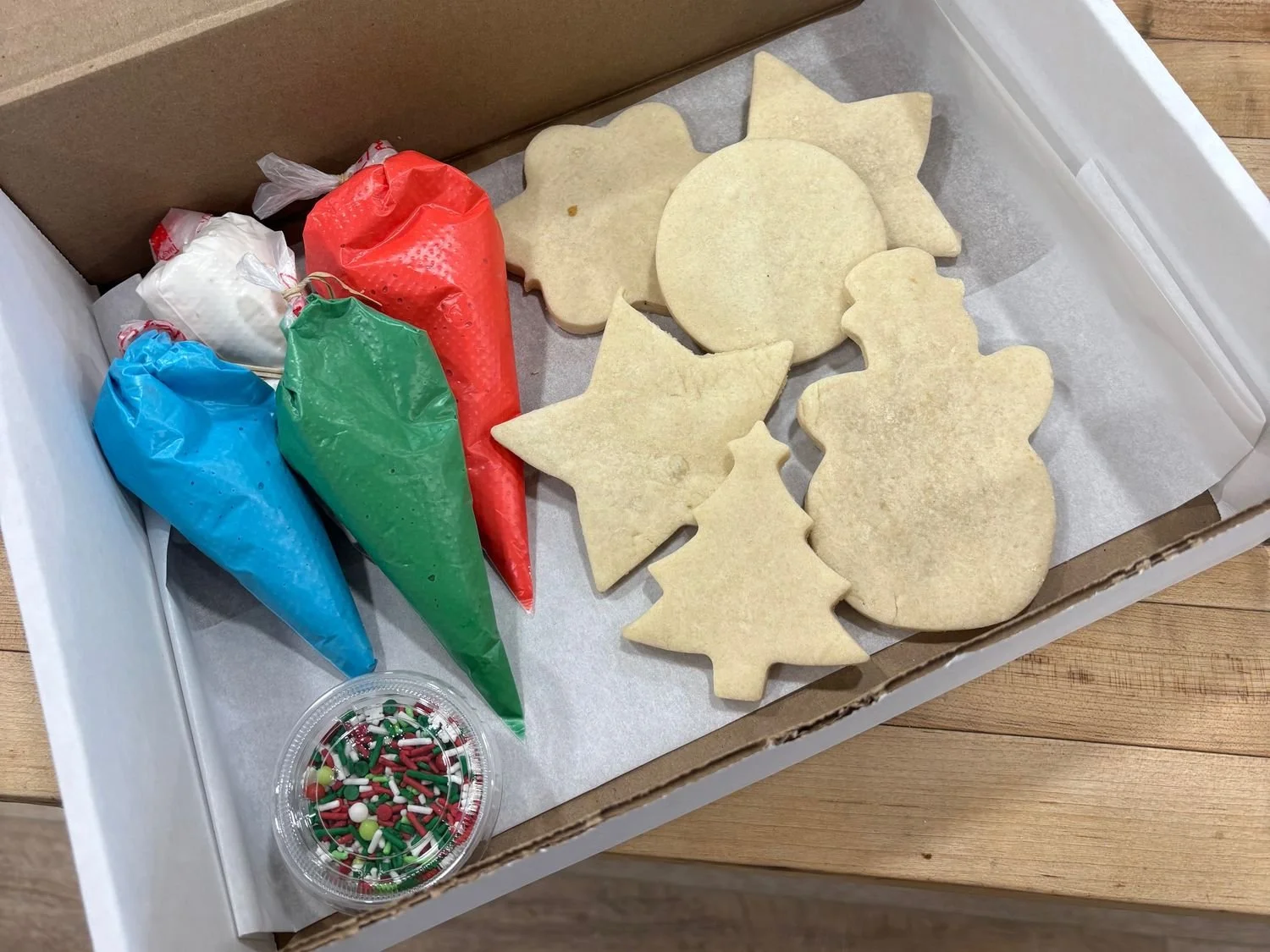 coolie decorating set.jpeg