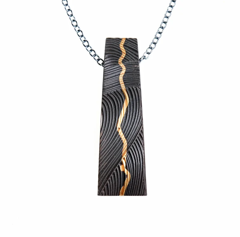 Sandstone Crack Tower Pendant 2
