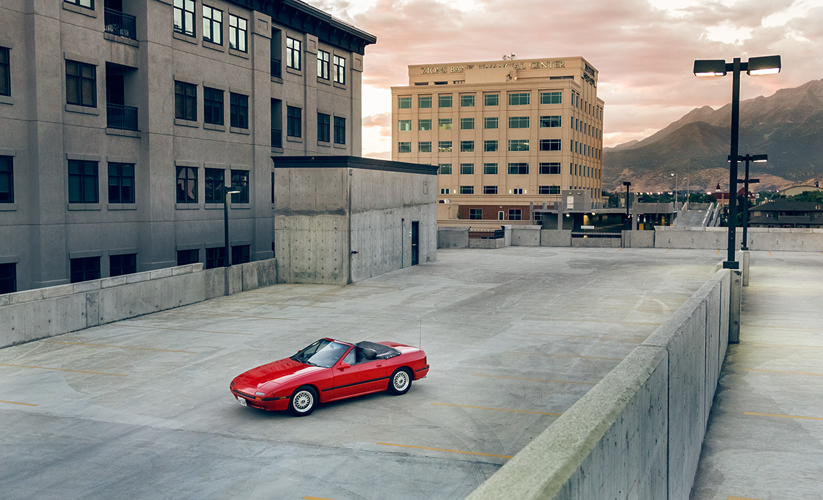 Parked in the open air. I love the wide open feel of this image.