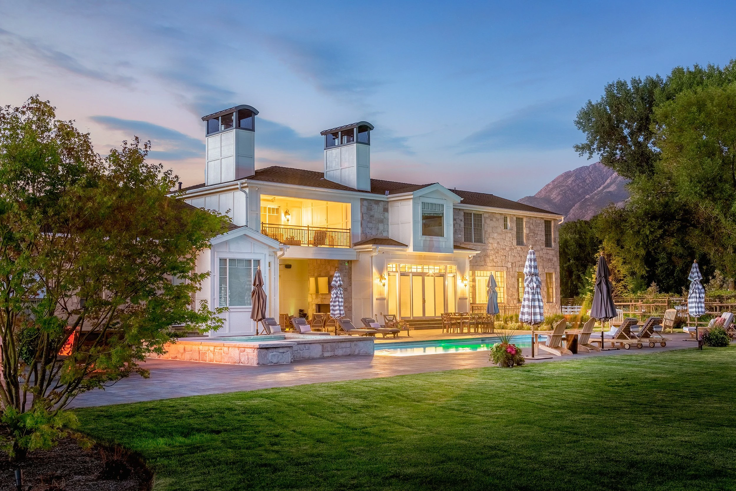 SPerucca_383-387HDR_web.jpg