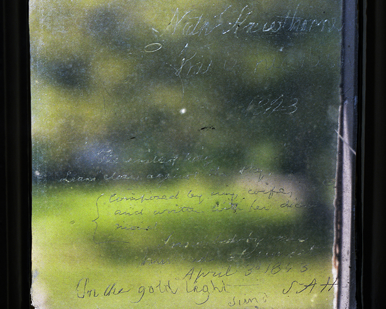 Window Inscription by Nathaniel Hawthorne & Sophia Hawthorne, The Old Manse