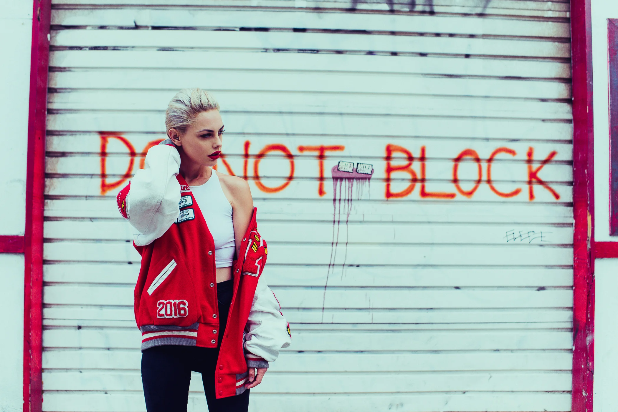 CHICAGO_FASHION_EDITORIAL_PHOTOGRAPHER_ZOE_RAIN_SURGIO_FULLRESZoe_Rain_Teela_Laroux_web_043.jpg