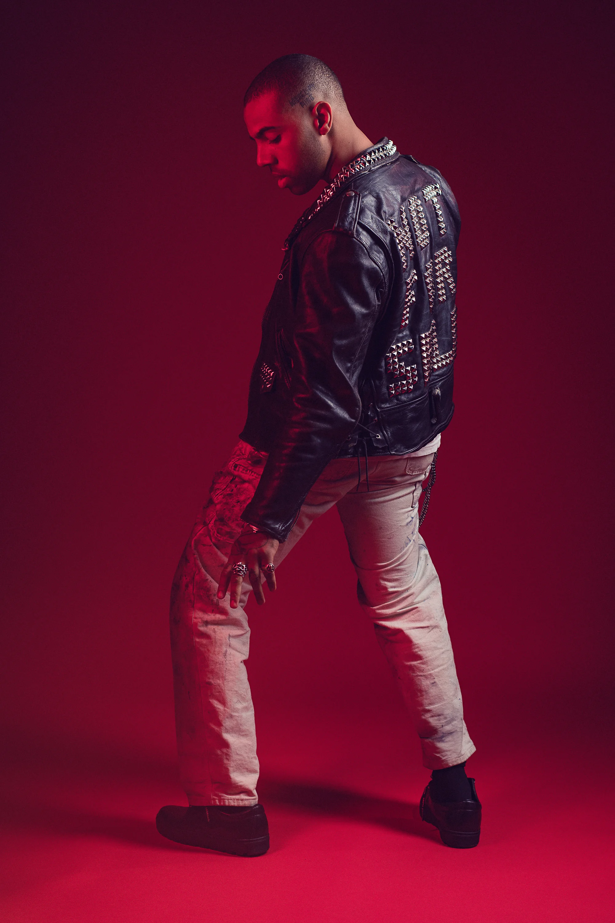 ZREDIT-190409_Wolverine_VicMensa_SetupA_Backdrops_517-Edit.jpg