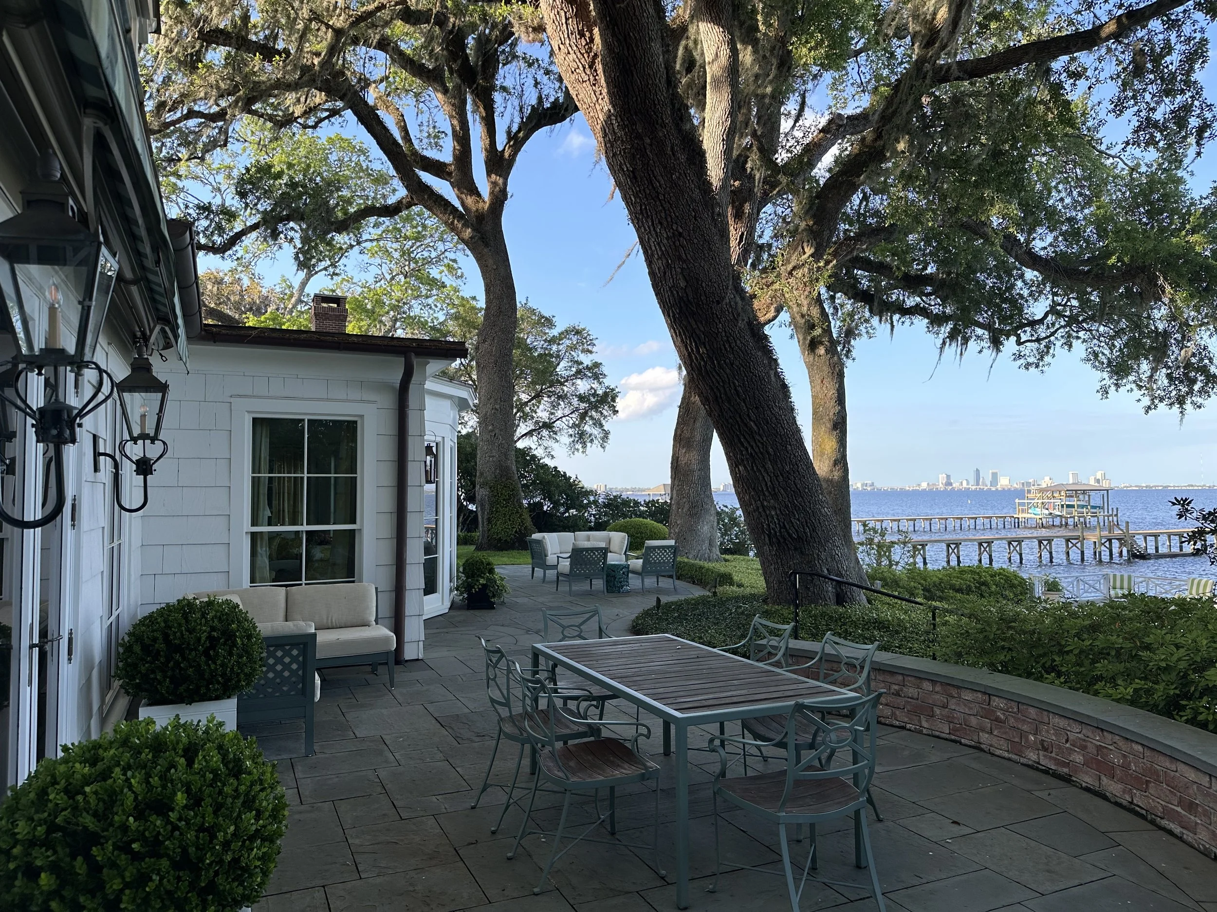 (469) Meckstroth Advances