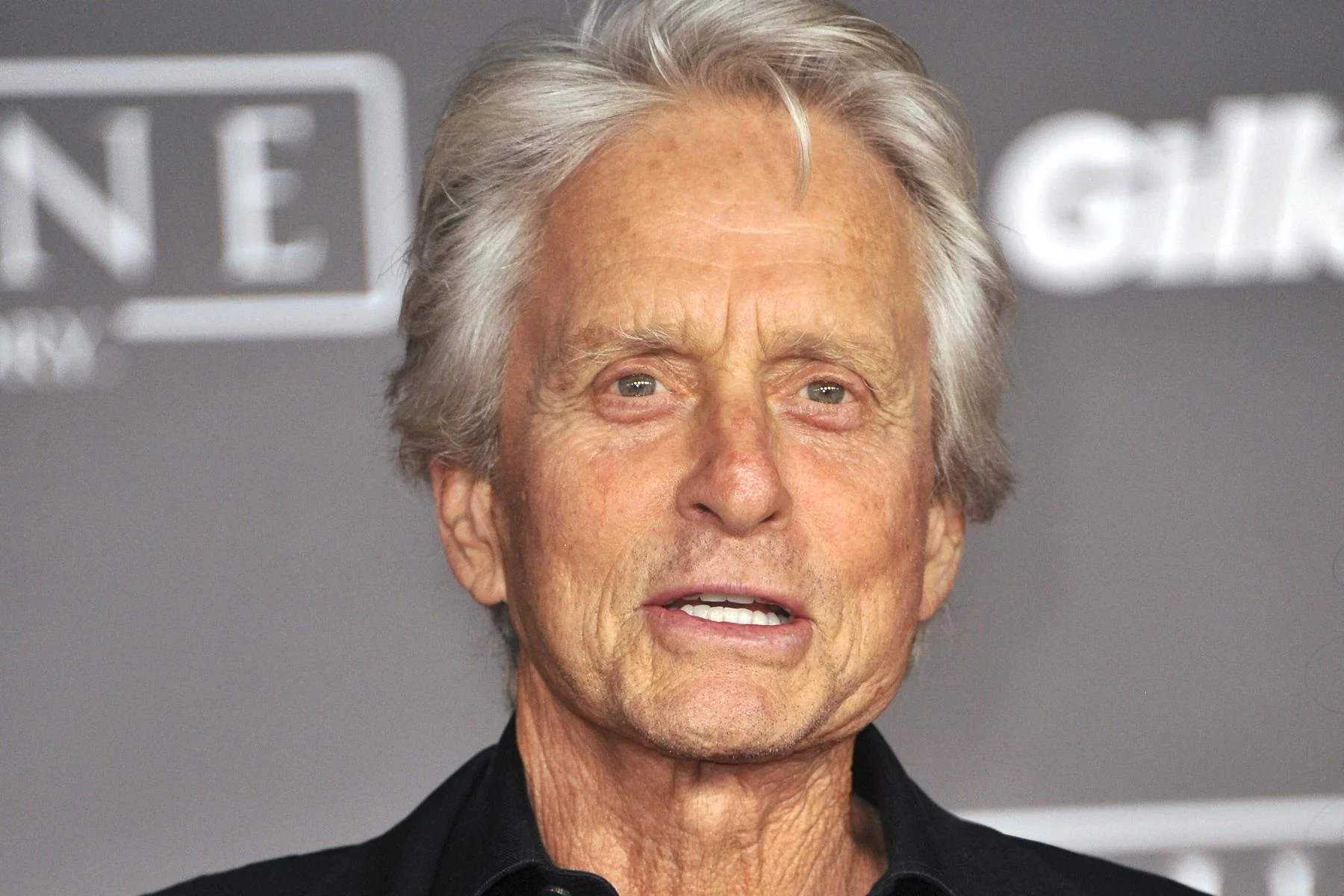 wenn_michaeldouglas_041017_1800x1200-1800x1200.jpg