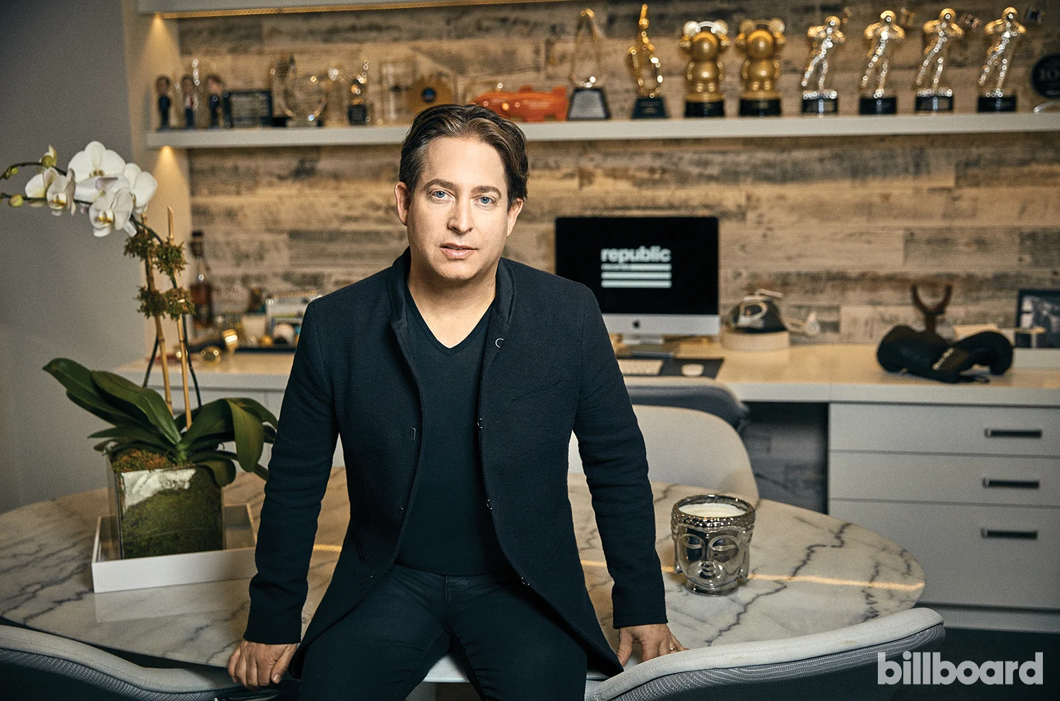 Charlie-Walk-bb4-ftdo-a3ep5f-t-2017-billboard-1548.jpg