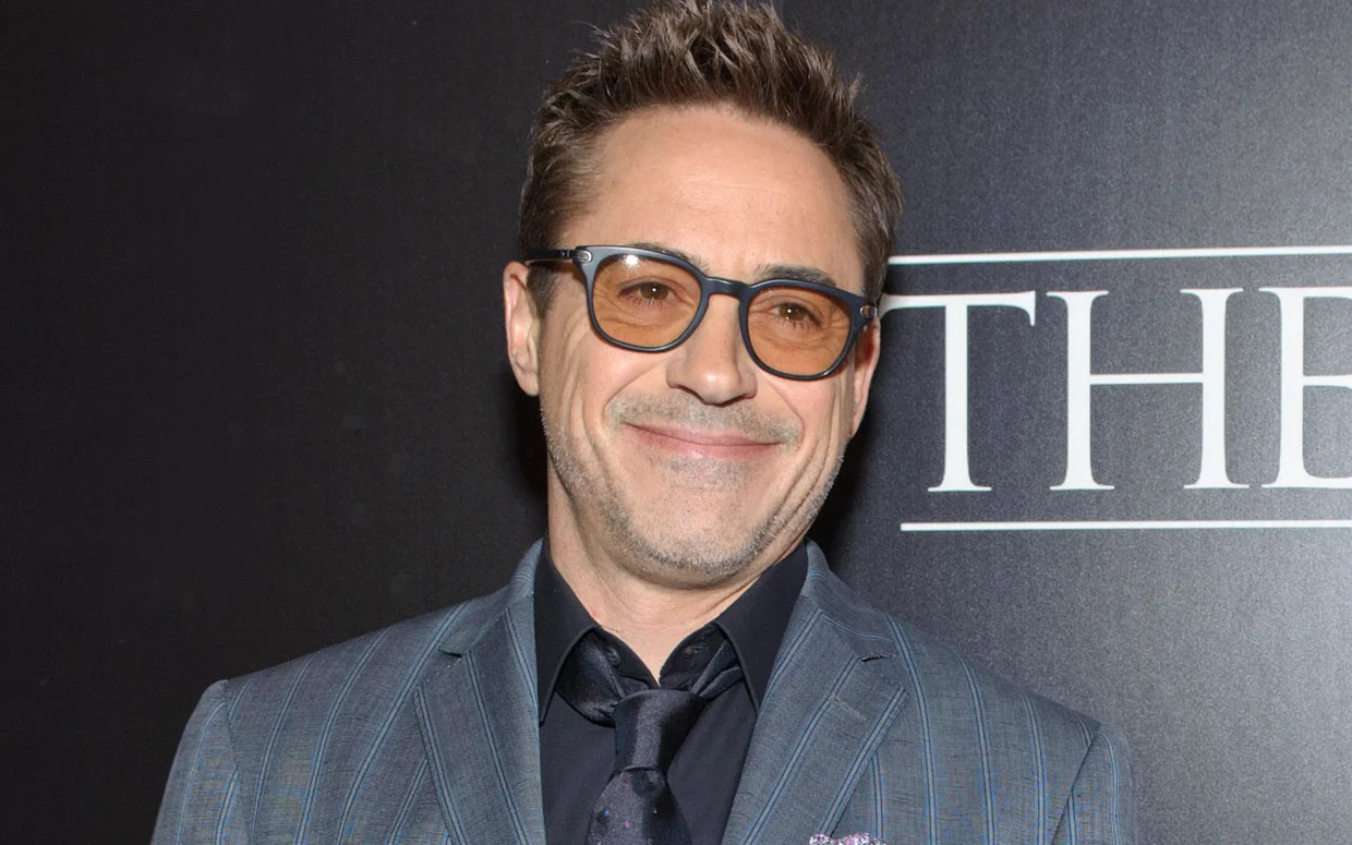 RobertDowneyJr.-FTR.jpg