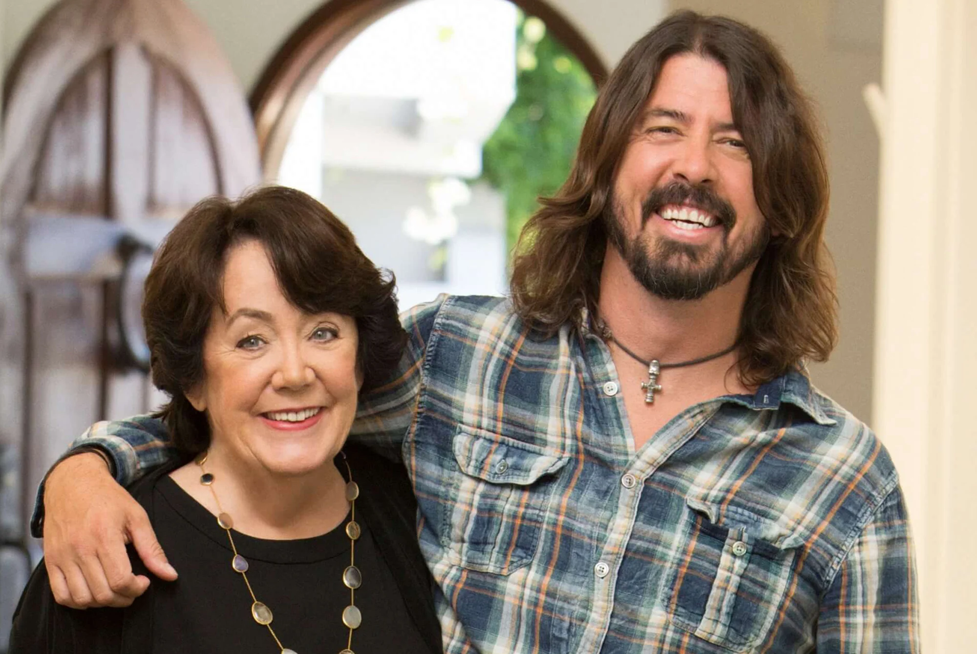 grohl_credit_michael_elins1.jpg