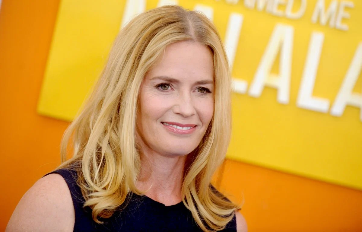 elisabeth-shue-at-he-named-me-malala-premiere-in-new-york-09-24-2015_2.jpg