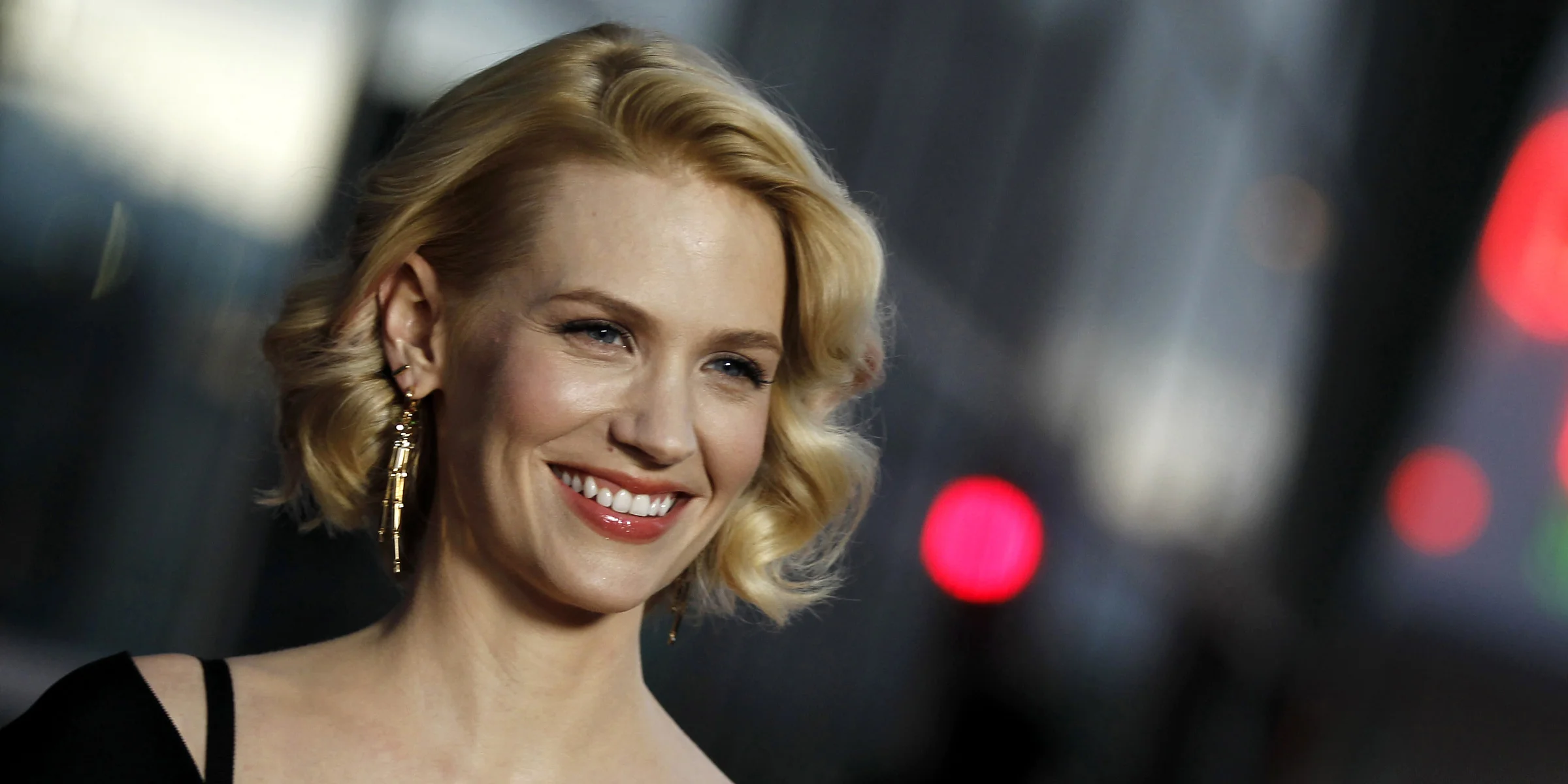 january-jones-today-main-181114_c0e094634ff74950d4ce29c5335ffa61.jpg