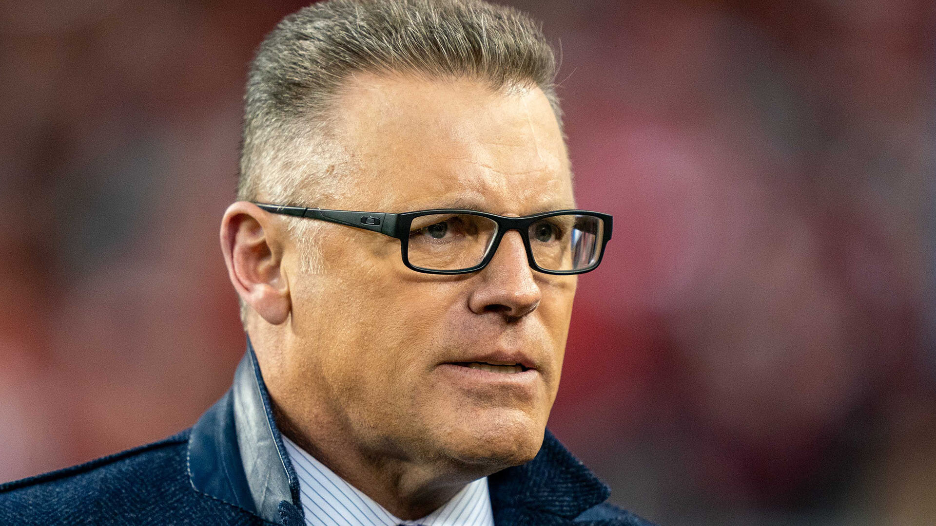 Howie Long has long helped Fox viewers understand the ins-and-outs of gridi...