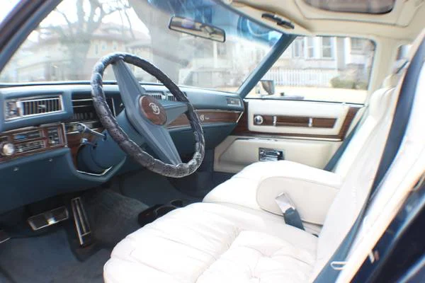 cadillac2.jpg