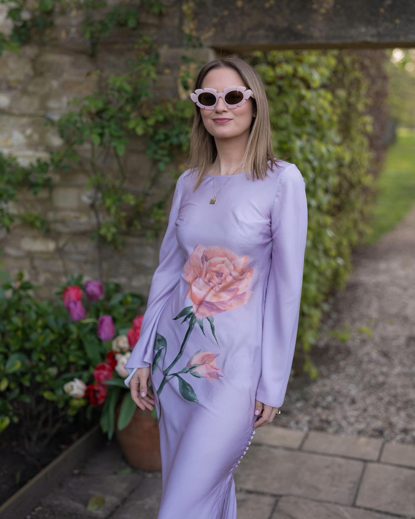 A Spring Soir&eacute;e and Sleepover at the beautiful @lucknam_park, celebrating the launch of their enchanting new Walled Garden Restaurant with one of my besties, @beatysav 🥂

A special shout out to my Ada Dakin dress, 100% crafted from sustainabl