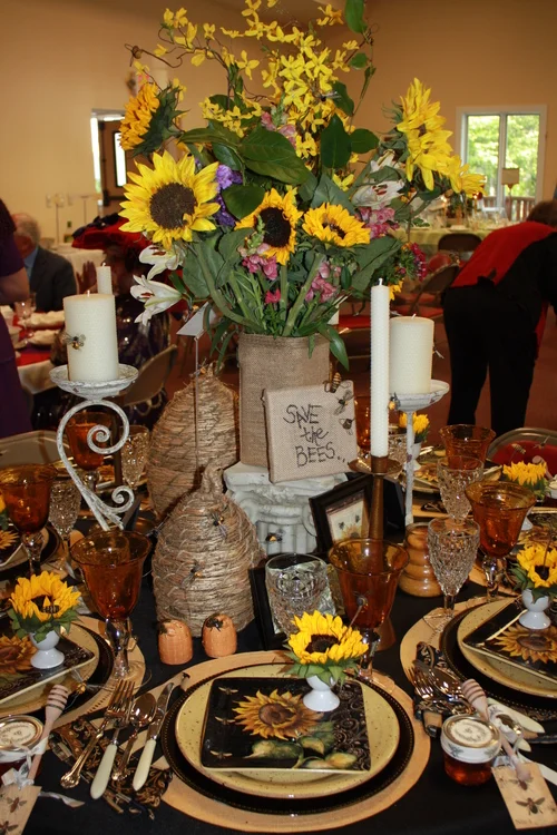 Parade of Tables and Silent Auction