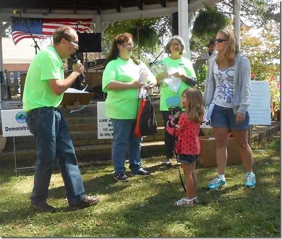 pet%20celebration%202015%20048[2].jpg