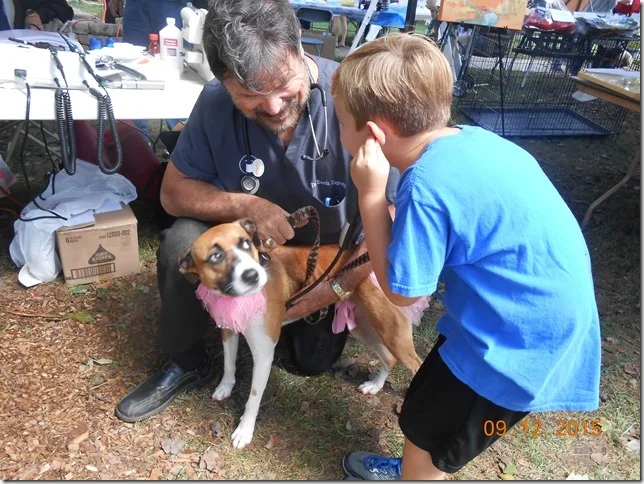 pet%20celebration%202015%20041[2].jpg