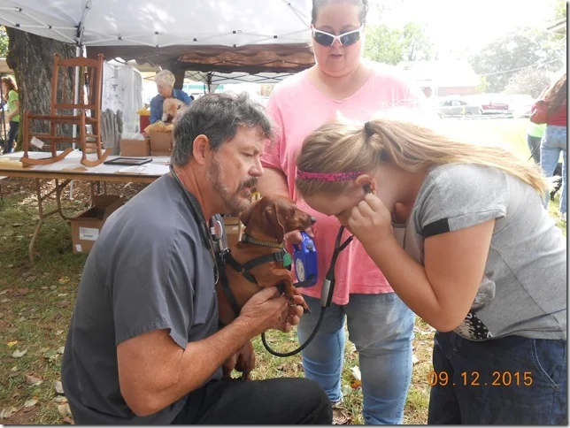 pet%20celebration%202015%20023[2].jpg
