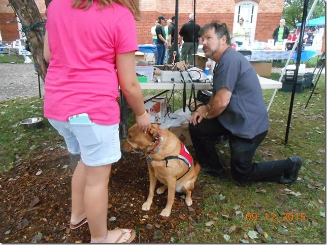 pet%20celebration%202015%20018[2].jpg