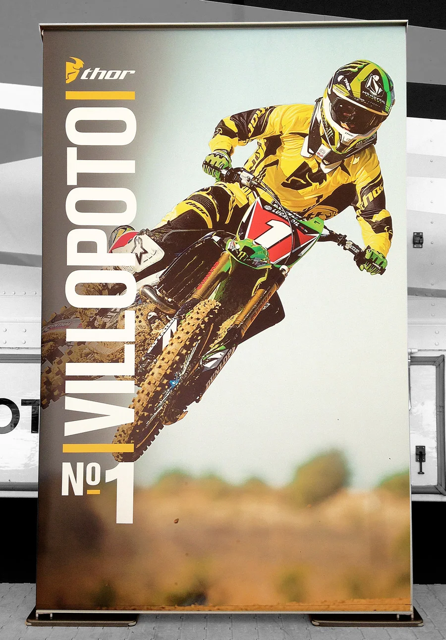 thor-pit-banners-villo.jpg