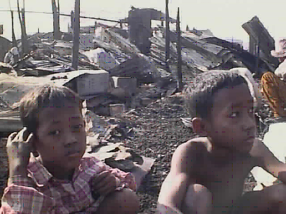 Theara (right) and his younger brother Thearom (left)