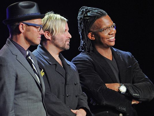 DC Talk - ready for the dinner buffet and a game of scrabble on the poop deck.