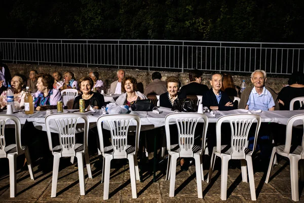 Chris+King+Greece+NYTImes.jpg