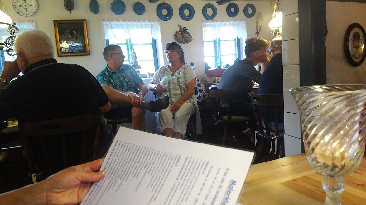 more locals at the village inn, such a great atmosphere, simply, one has to like it.