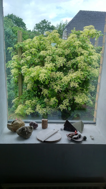 details, i like all the things in anette kraen's work shop