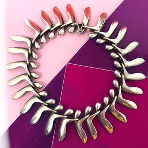 Georg jensen shop antique jewellery
