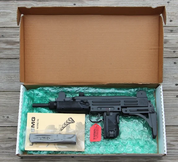 11-4951 VECTOR FULL SIZED UZI