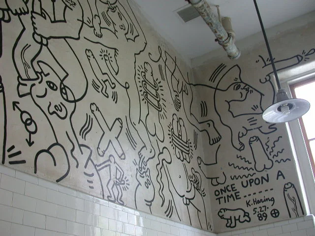 ... some subway & black & white Keith Haring