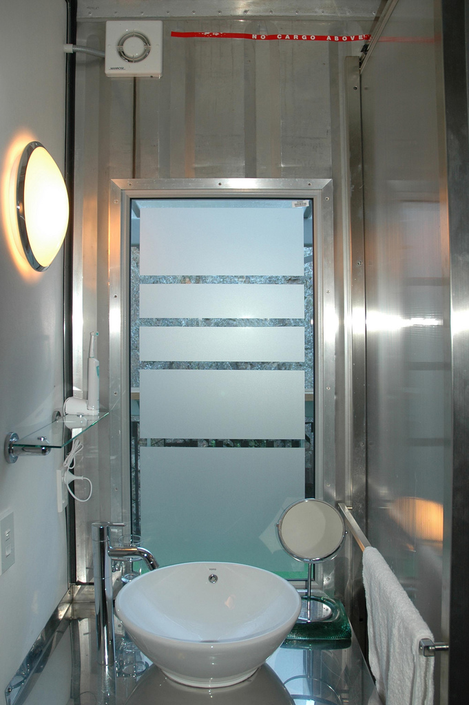 Container House - Owhiro Bay
