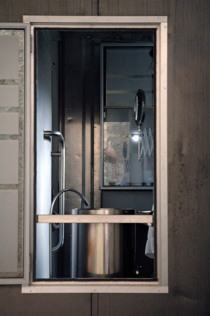 Container House - Owhiro Bay